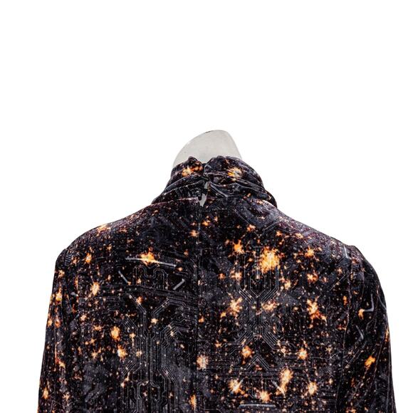CAMILLA and MARC Women's Velvet Long Sleeve Top Mock Neck Cassini Print sz 8 - Picture 11 of 11